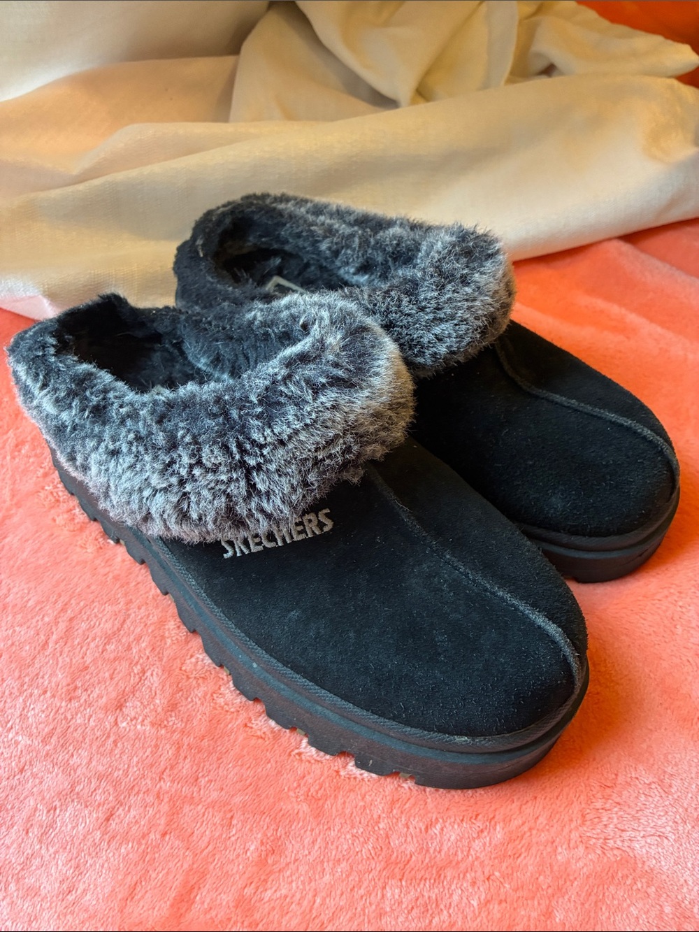 Skechers Suede Women's Black Slip-On Faux Fur Clogs- Size 5 1/2